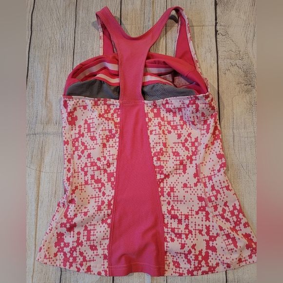 Nike •Size Medium• Dri-Fit Pink Digital Racerback Athletic Tank w/ Built in Bra - Picture 5 of 7